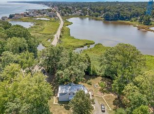 1095 Walnut Ave, North Beach, MD 20714