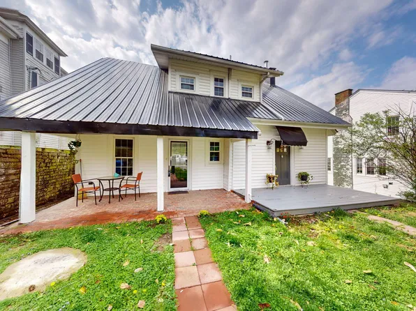 335 S Main St, Winchester, KY 40391
