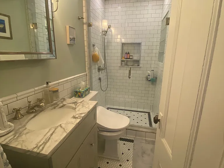 200 Central St — Photo 11