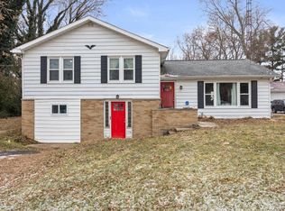 9807 Barrows Rd, Huron, OH 44839