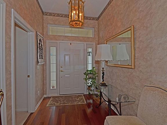 5th image of 36142 N Park Dr