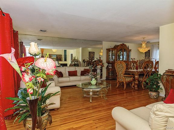 5th image of 786 E Carl Avenue