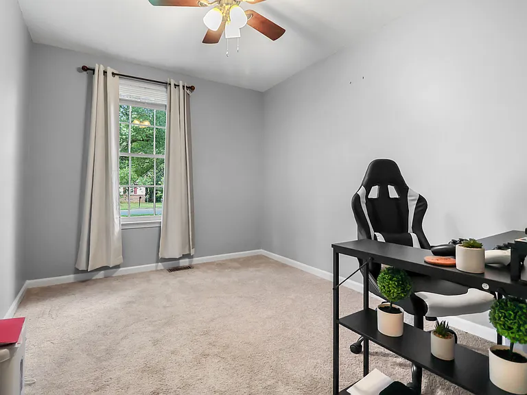 1497 Craig Dr — Photo 21