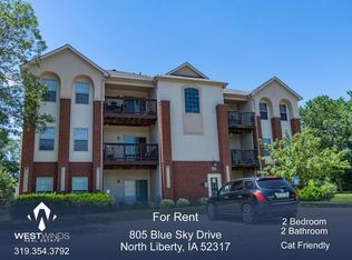 805 Blue Sky Dr UNIT 104, North Liberty, IA 52317