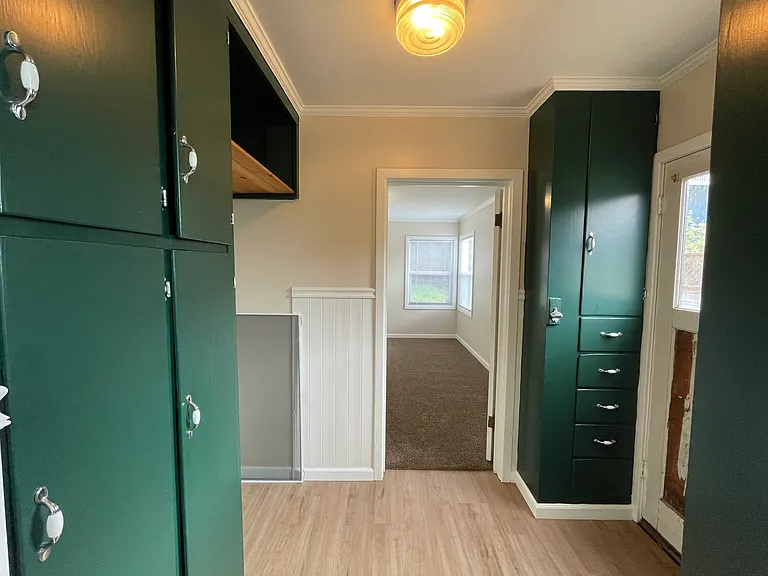 410 Carmel Ave — Photo 4