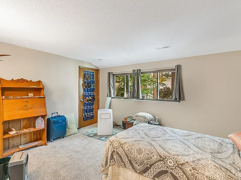 4 Clergy Cir — Photo 20