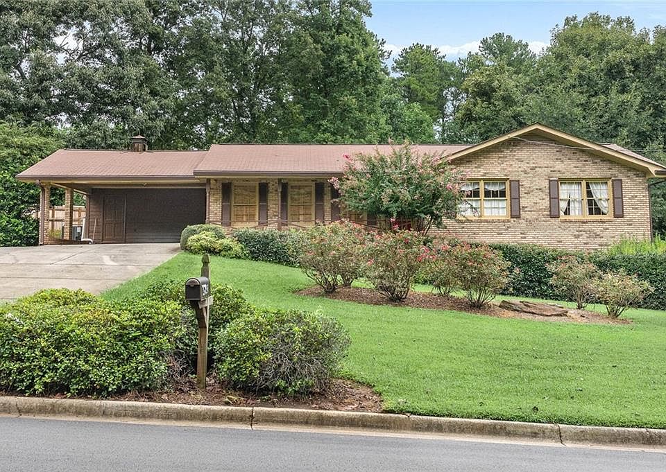 1st image of 4242 Honeysuckle Dr SE