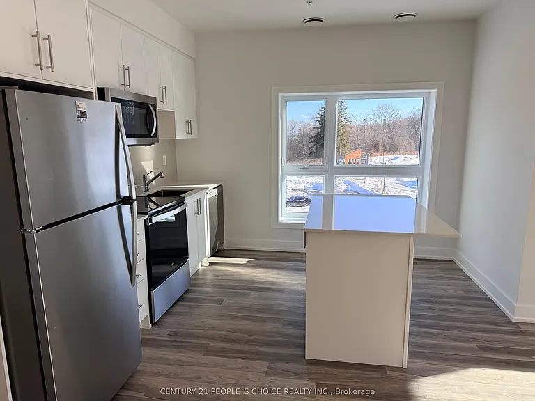 1100 Lackner Pl #418 — Photo 9