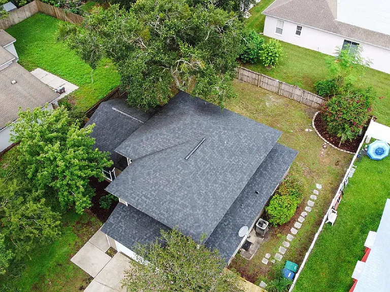 3909 Stonehaven Rd — Photo 27