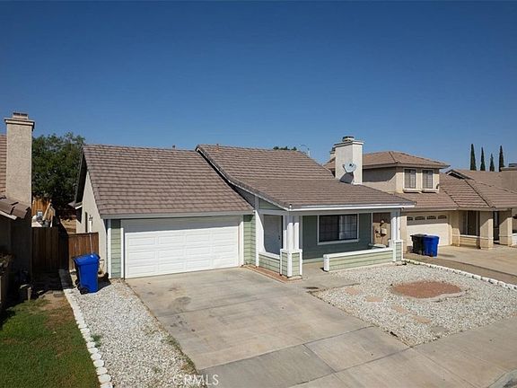 4th image of 12184 Cobblestone Dr