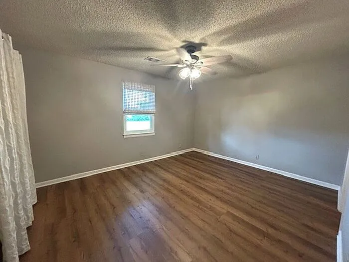 144 McMurray Cir #144 — Photo 11