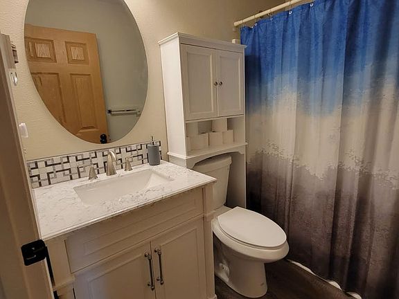 5th image of 10713 Umtanum St SE
