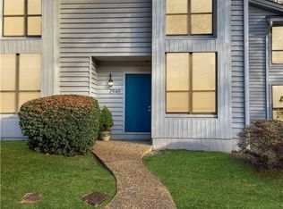 2948 Woodbridge Crossing Dr, Midlothian, VA 23112