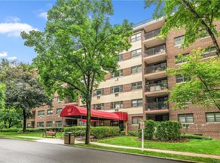 200 Diplomat Dr APT 6K, Mount Kisco, NY 10549