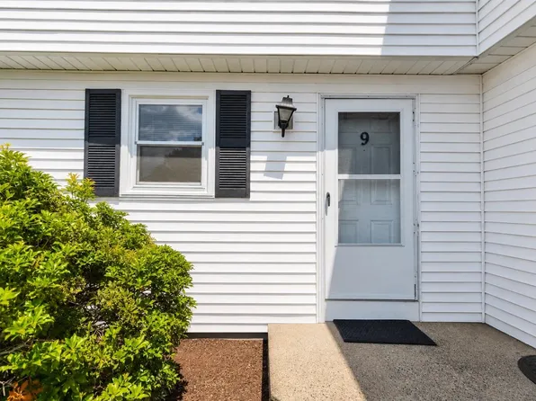 50 Edward J Roy Drive #9, Manchester, NH 03104