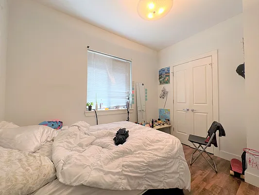 Rented by 346 Realty Group LLC | media 8