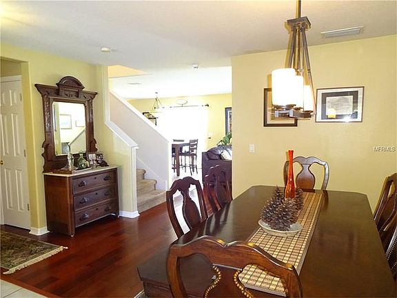 5th image of 6822 Waterton Dr