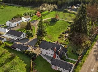 32305 NE 8th St, Carnation, WA 98014