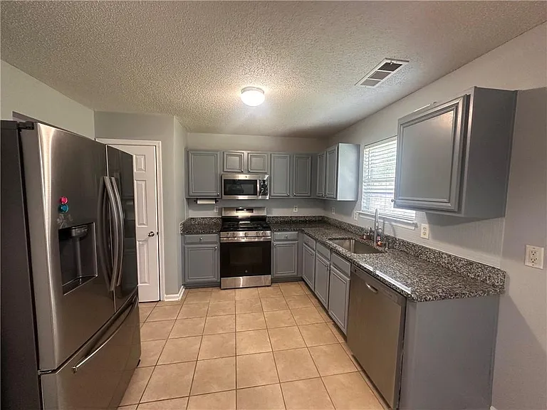 4935 Notting Glen Ln — Photo 13