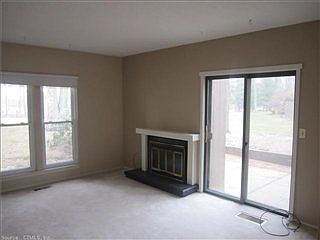 2nd image of 19 Cottonwood Dr