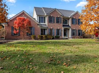 6 Northstone Rise, Pittsford, NY 14534
