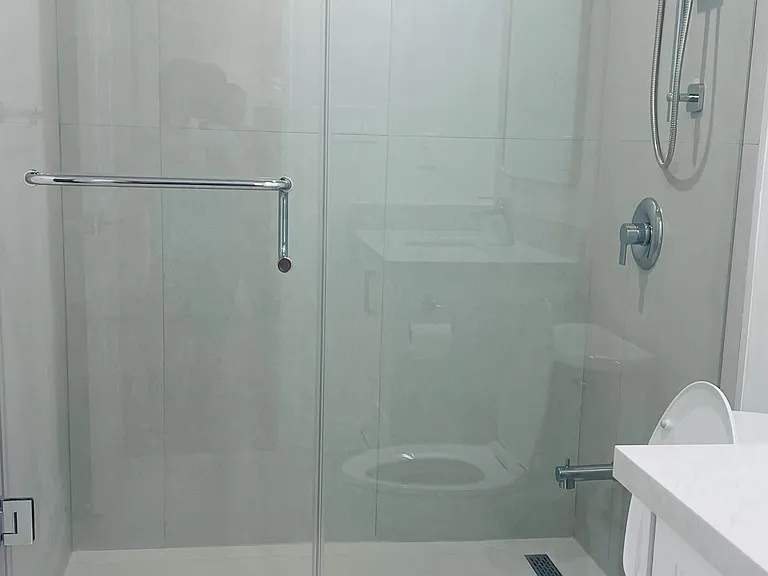 37 Bowhill Dr #WALK-OUT BASEMENT — Photo 12