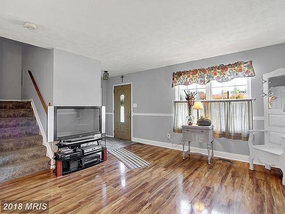 3rd image of 1239 Athens Ct