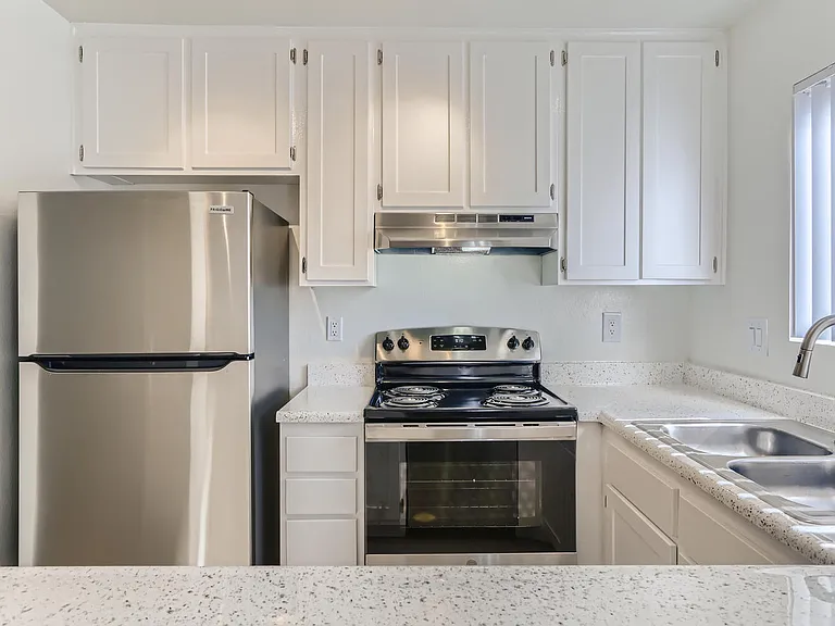 Palm Village Apartment Homes — Photo 25