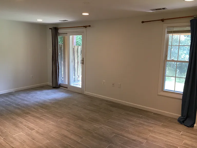 19 Grotto Ct — Photo 12