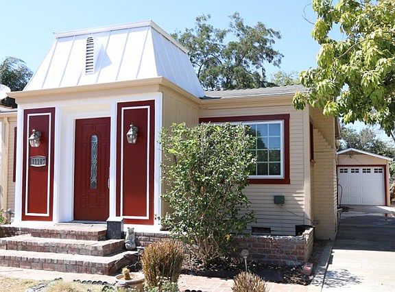 3rd image of 11107 Landale Street