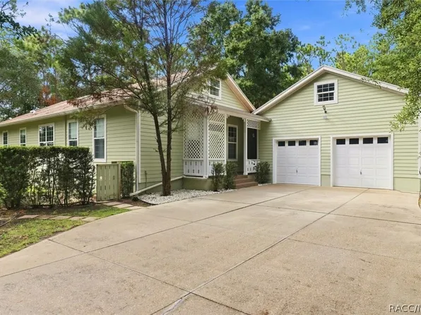 2113 W Cindy Ln, Lecanto, FL 34461