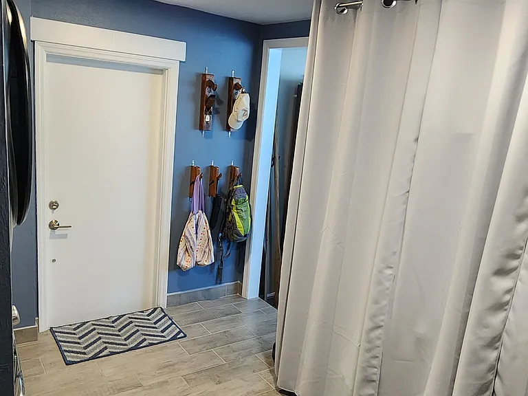 3949 Maxine St — Photo 11