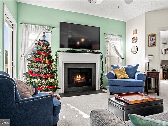 5th image of 14302 Rosy Ln APT 32