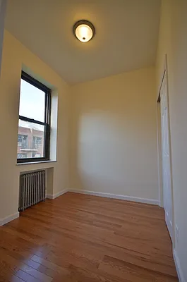 Rented by Corcoran | media 21