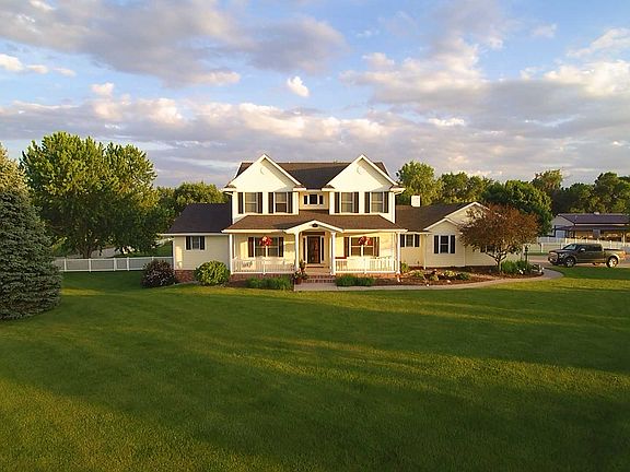 5th image of 901 Kelland Dr