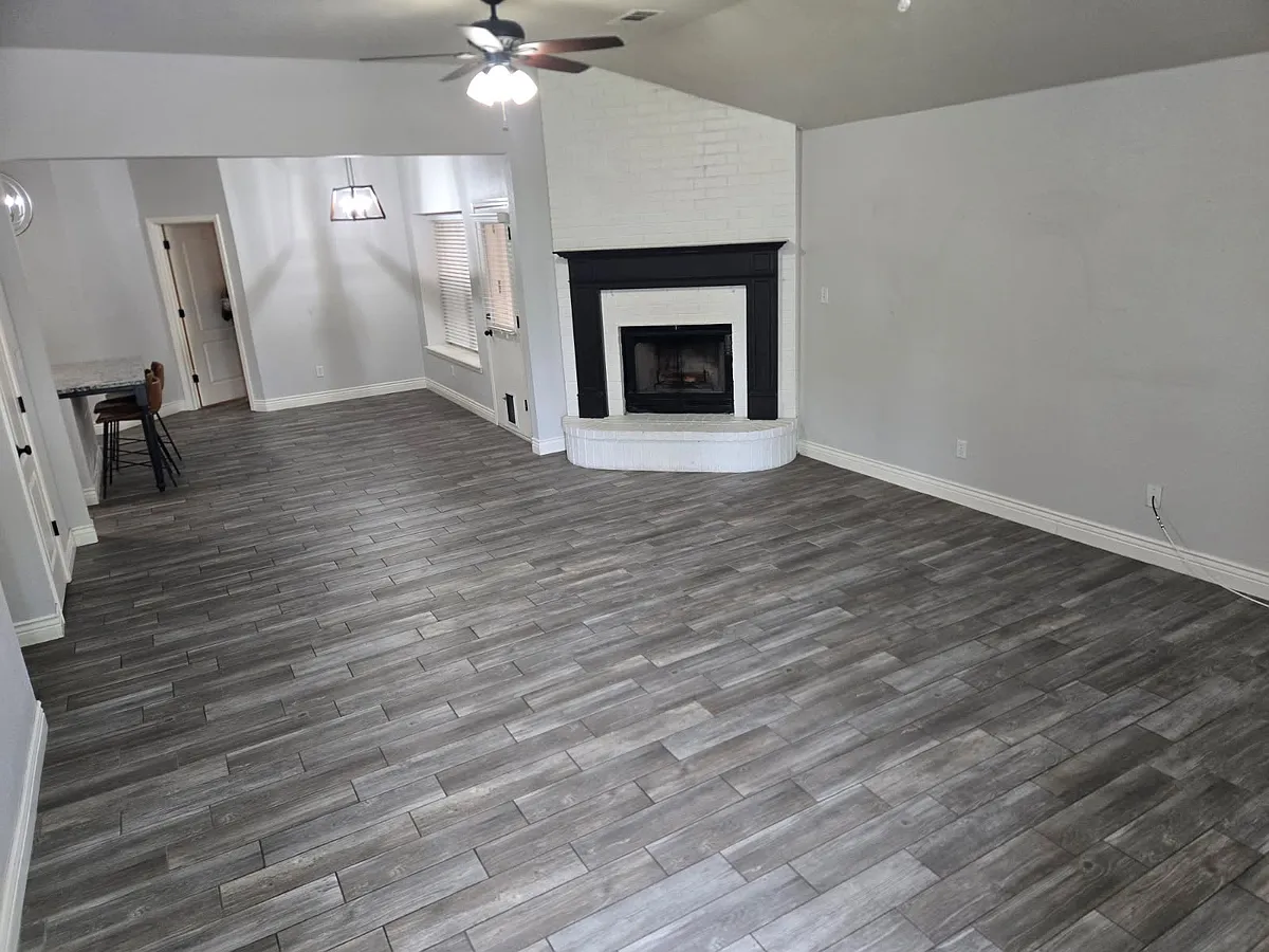 Building Photo - 4813 McKinley Ln