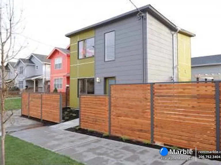 2427 S Norman St — Photo 1