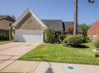 1631 Ridgebriar Dr, Houston, TX 77014