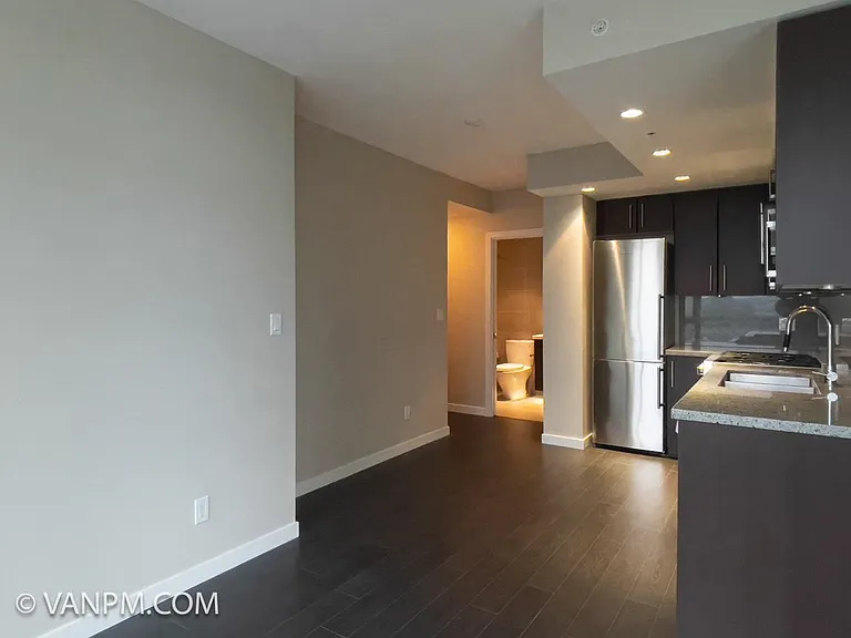 1708 Columbia St #804 — Photo 6
