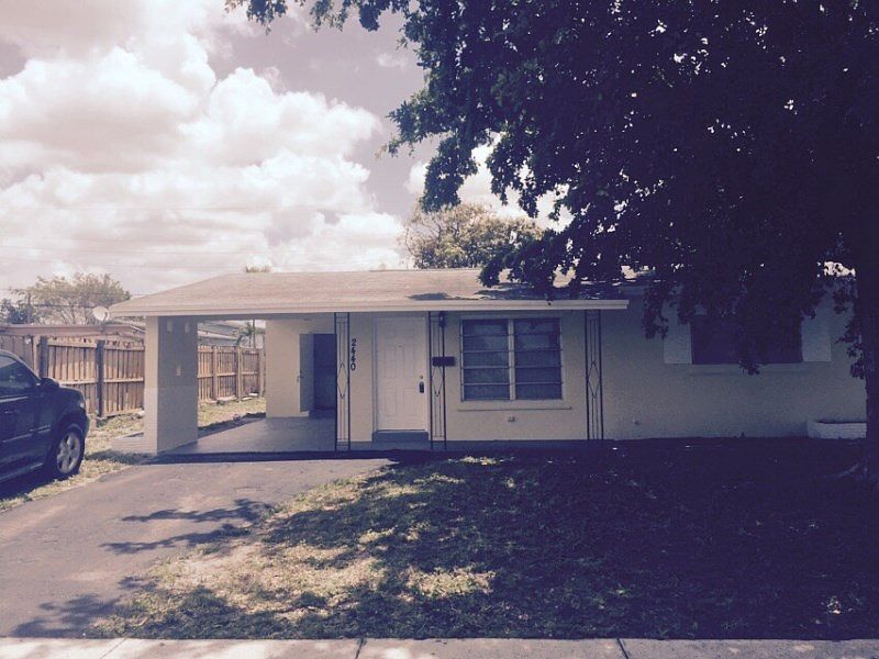 1st image of 2440 NW 28th Ter