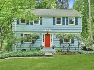 166 Pinesbridge Rd, Ossining, NY 10562