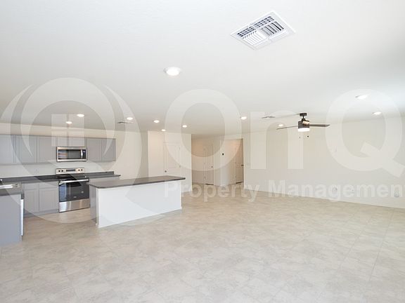 5th image of 1523 E Desert Breeze Dr