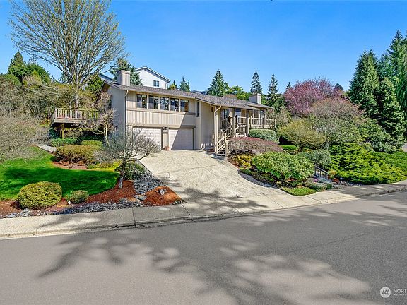 This stunning one-owner 4 bedroom home is available for the first time in 40 years.>