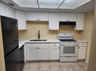 1552 SE Royal Green Cir #102, Port Saint Lucie, FL 34952
