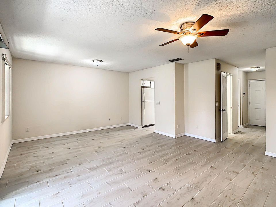 1st image of 11865 Mintwood Ct