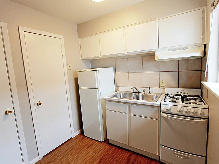 903 Springdale Rd #A — Photo 6