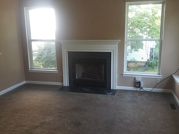 Additional Living Room