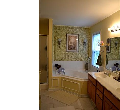 5th image of 925 Newsome Ct