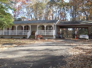 889A Woods Rd, Pasadena, MD 21122