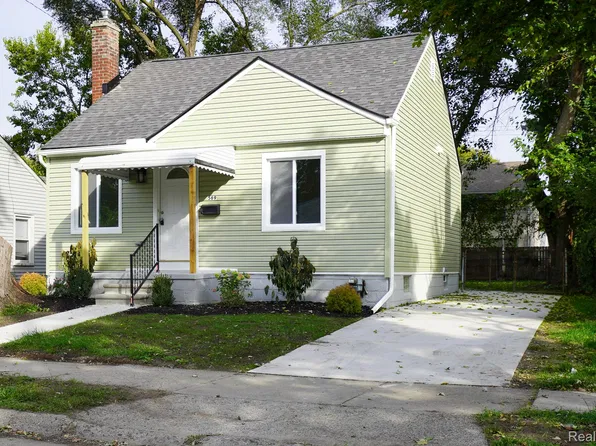 569 E Coy Ave, Hazel Park, MI 48030